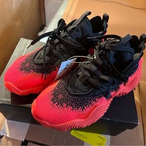 adidas Trae Young 3 basketball shoes